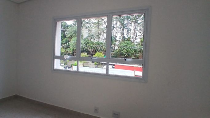 #SalaComercialSP  
#SalaComercialZonaSul  
#SalaComercialInterlagos  
#LocaçãoComercialSP  
#PontoComercialSP  
#EscritórioZonaSul  
#InterlagosSP  
#ComercialZonaSul  
#AluguelInterlagos  
#TrabalheNaZonaSul