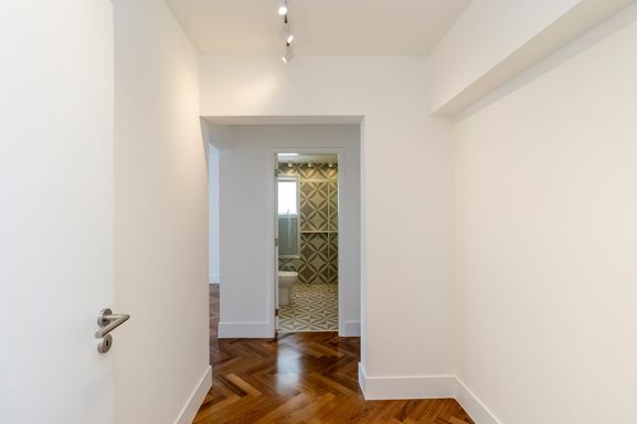 #ApartamentoModerno

#DesignContemporâneo

#AltoPadrão

#LuzNatural

#VistaLinda

#MorarBem

#ConfortoESofisticação

#InvestimentoSeguro

#ImóvelReformado