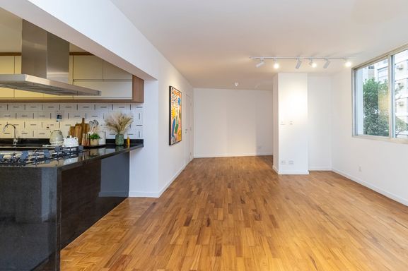 #ApartamentoAVenda

#ApartamentoAltoPadrão

#ApartamentoReformado

#ApartamentoDeLuxo

#UmPorAndar

#ApartamentoExclusivo

#ImóvelDeLuxo

#ApartamentoComMármore

#AcabamentoEmMármore

#ApartamentoProntoParaMorar