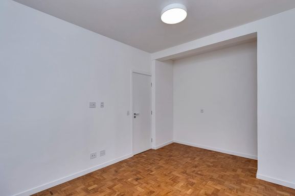 #ApartamentoAVenda

#ApartamentoAltoPadrão

#ApartamentoReformado

#ApartamentoDeLuxo

#ImóvelDeLuxo

#ApartamentoComMármore

#AcabamentoEmMármore

#ApartamentoPremium

#ApartamentoExclusivo

#ApartamentoProntoParaMorar