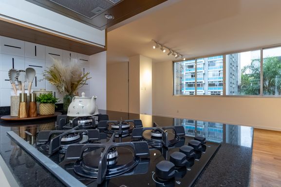 #ApartamentoAVenda

#ApartamentoAltoPadrão

#ApartamentoReformado

#ApartamentoDeLuxo

#UmPorAndar

#ApartamentoExclusivo

#ImóvelDeLuxo

#ApartamentoComMármore

#AcabamentoEmMármore

#ApartamentoProntoParaMorar