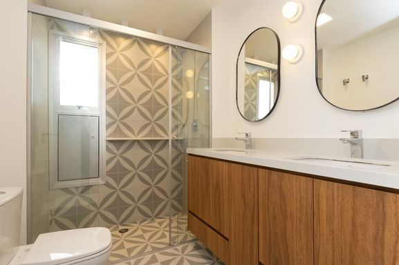 #ApartamentoModerno

#DesignContemporâneo

#AltoPadrão

#LuzNatural

#VistaLinda

#MorarBem

#ConfortoESofisticação

#InvestimentoSeguro

#ImóvelReformado