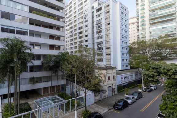 #ApartamentoAVenda

#ApartamentoAltoPadrão

#ApartamentoReformado

#ApartamentoDeLuxo

#ImóvelDeLuxo

#ApartamentoComMármore

#AcabamentoEmMármore

#ApartamentoPremium

#ApartamentoExclusivo

#ApartamentoProntoParaMorar