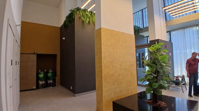 #StudioAltoDaBoaVista  
#EstúdioParaAlugarSP  
#AltoDaBoaVista  
#LocaçãoStudio  
#StudioComPiscina  
#CondomínioComLazer  
#PróximoMetro  
#MetroAltoDaBoaVista  
#EstúdioModerno  
#MoradiaSP  
#ApartamentoCompacto  
#StudioComVista  
#LazerCompleto  
#PiscinaAquecida  
#CondomínioPremium