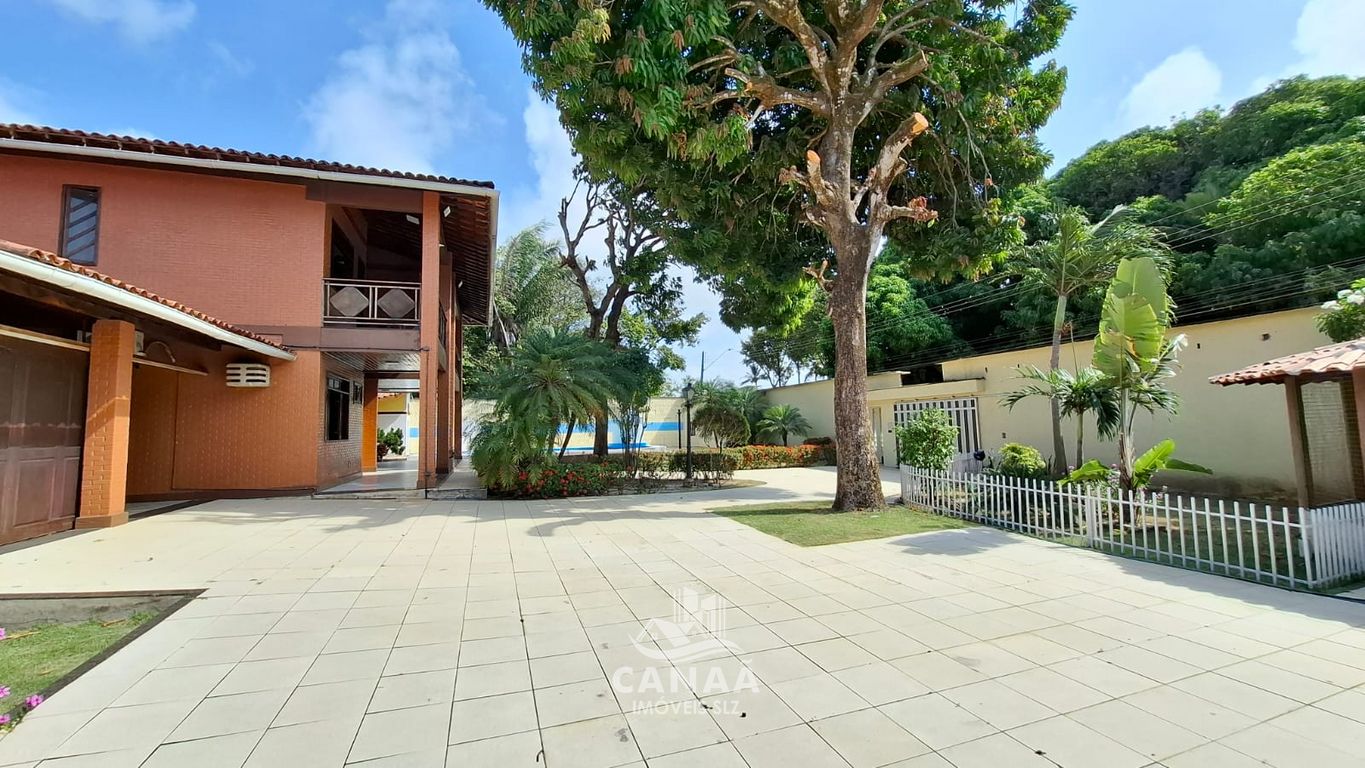 Sobrado, 4 quartos, 365 m² - Foto 2
