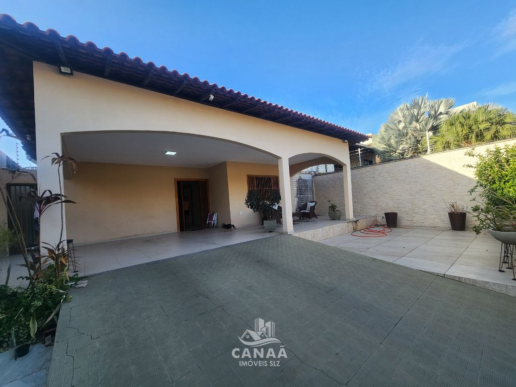 Casa, 3 quartos, 360 m² - Foto 1