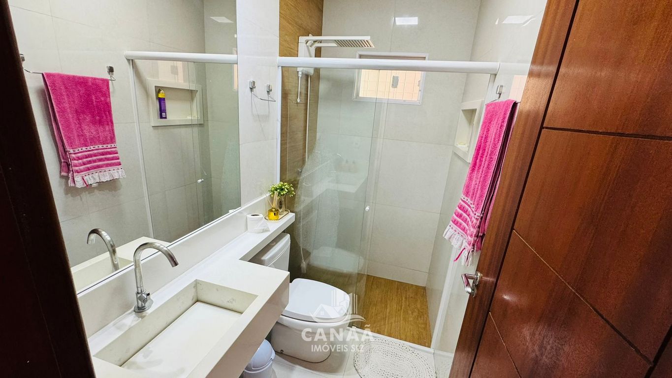 Casa, 4 quartos, 240 m² - Foto 10