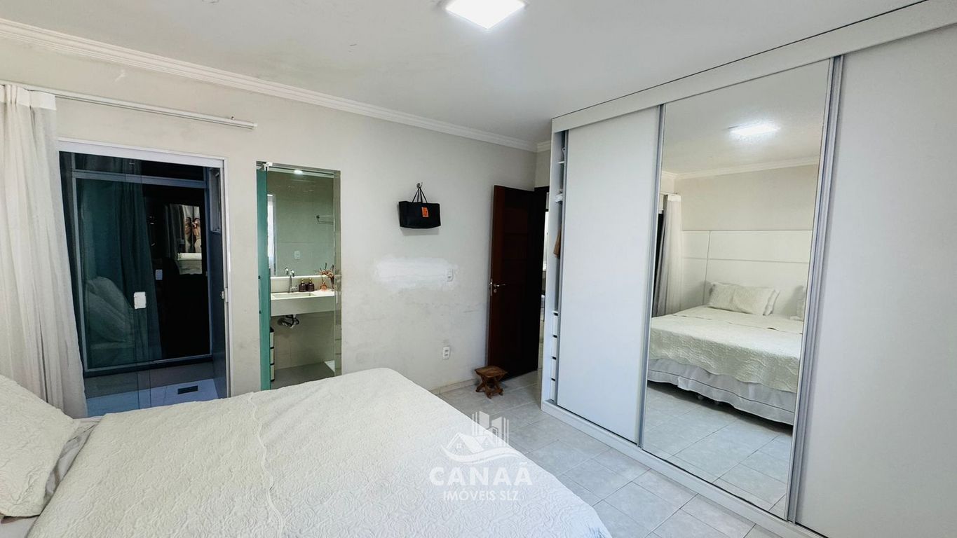 Casa, 4 quartos, 240 m² - Foto 14