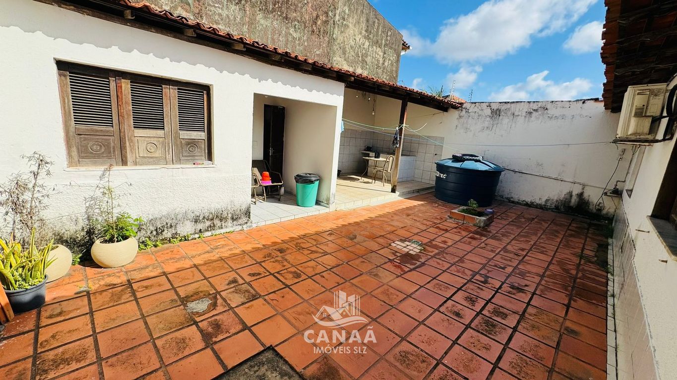 Casa, 4 quartos, 240 m² - Foto 22