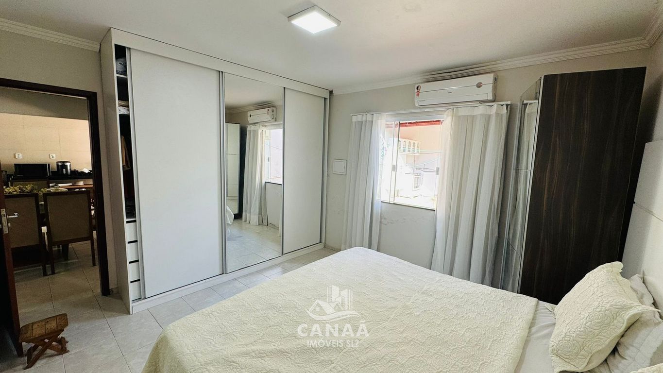 Casa, 4 quartos, 240 m² - Foto 13