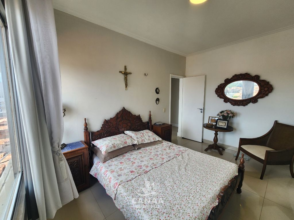 Apartamento à venda com 3 quartos, 240m² - Foto 13
