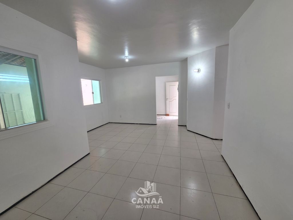 Casa, 3 quartos, 200 m² - Foto 4