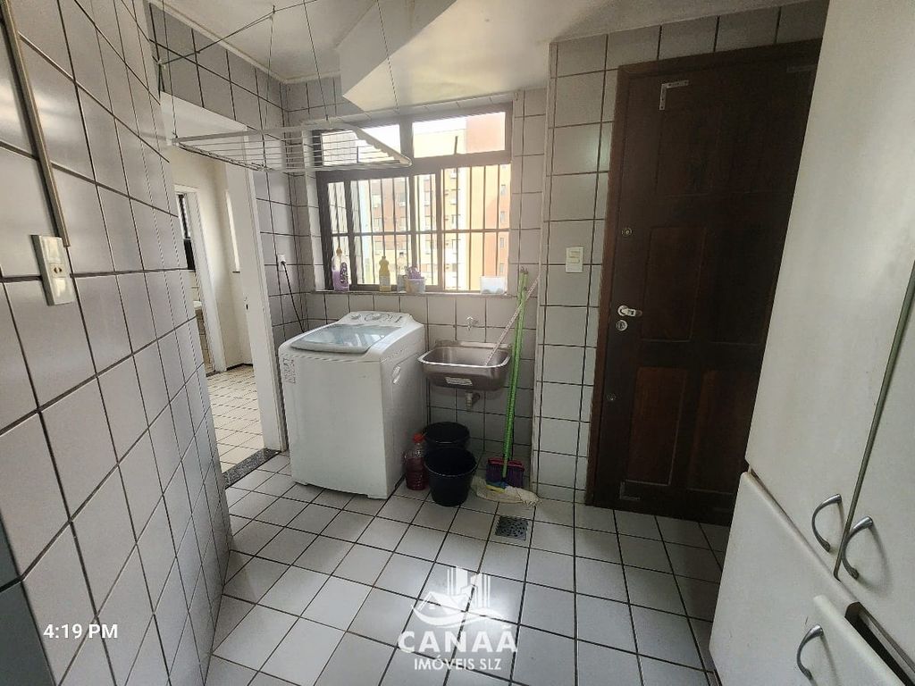 Apartamento à venda com 3 quartos, 141m² - Foto 27