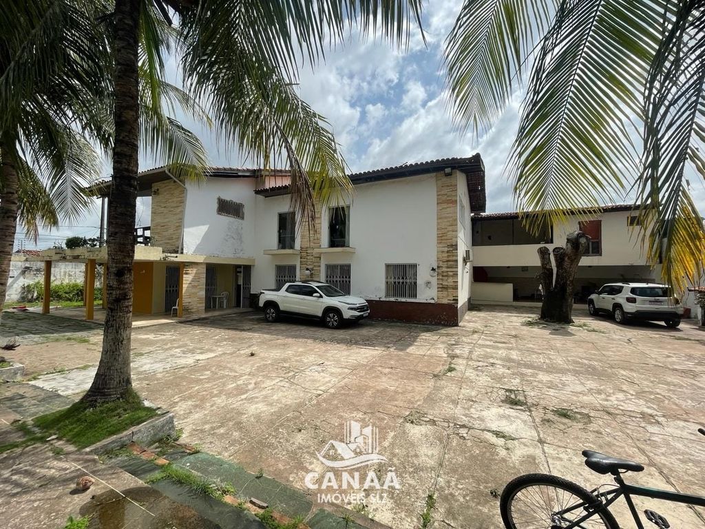 Sobrado, 4 quartos, 576 m² - Foto 1