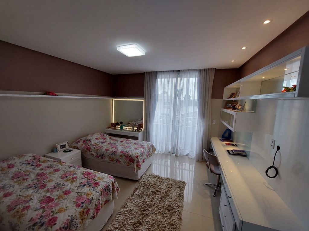 Casa de Condomínio, 4 quartos - Foto 1