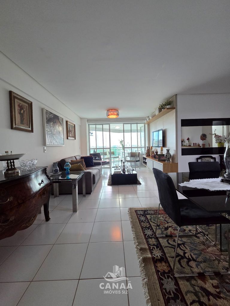 Apartamento, 3 quartos, 147 m² - Foto 1