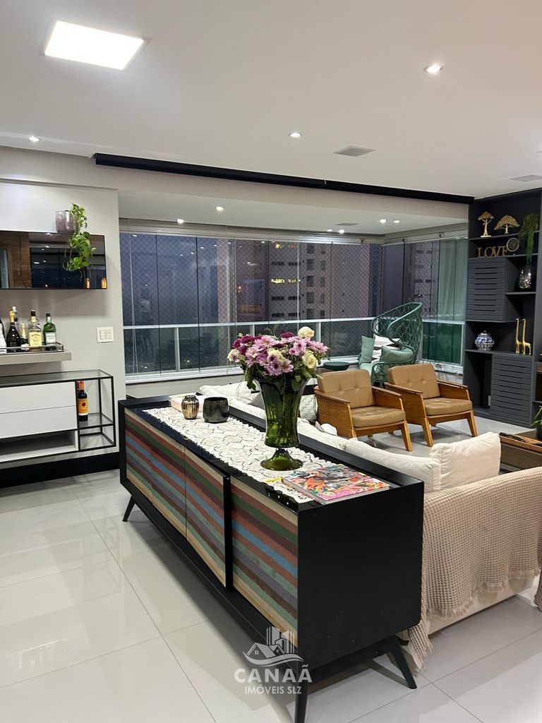 Apartamento, 3 quartos, 217 m² - Foto 1