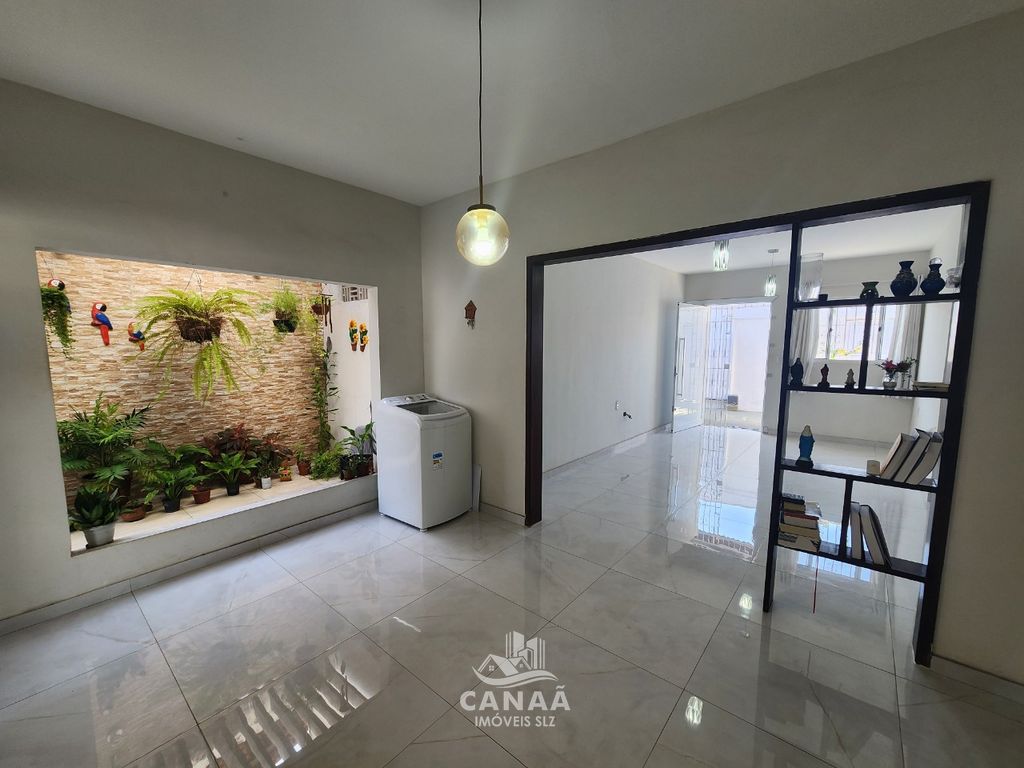 Casa à venda com 3 quartos, 128m² - Foto 4