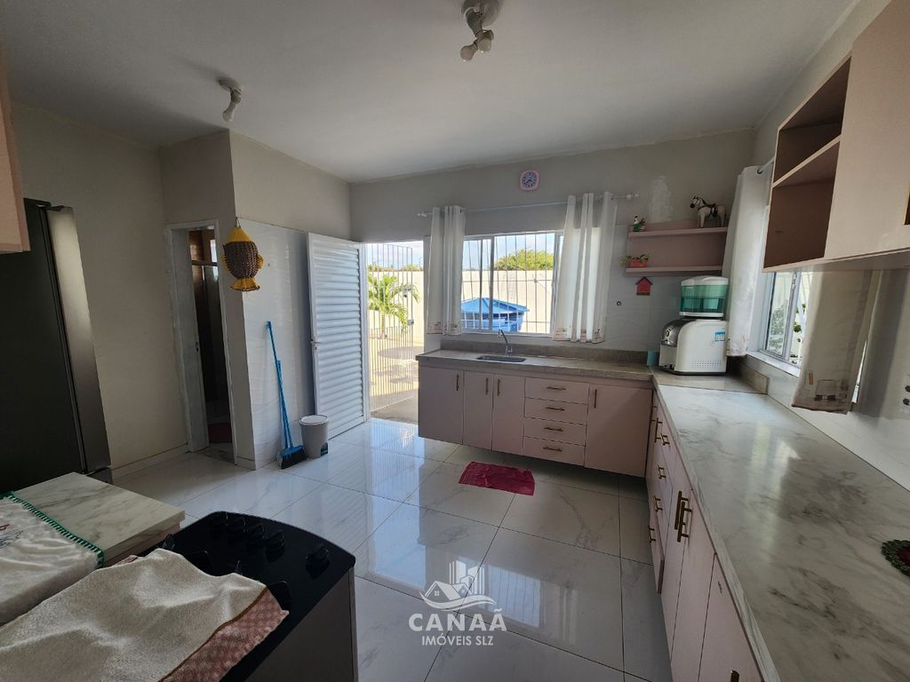 Casa à venda com 3 quartos, 128m² - Foto 5