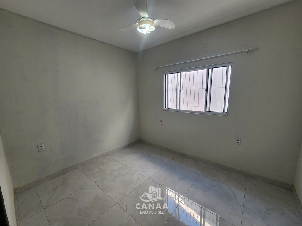Casa à venda com 3 quartos, 128m² - Foto 9