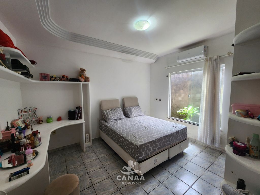 Casa, 3 quartos, 220 m² - Foto 13