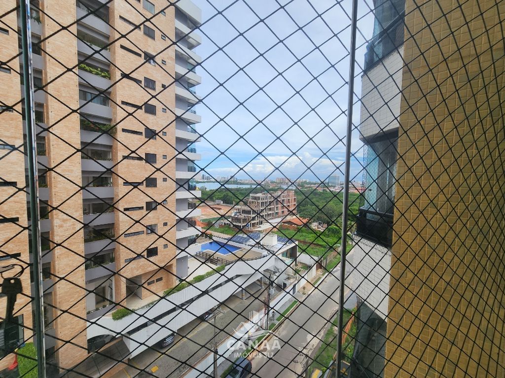 Apartamento à venda com 3 quartos, 146m² - Foto 4