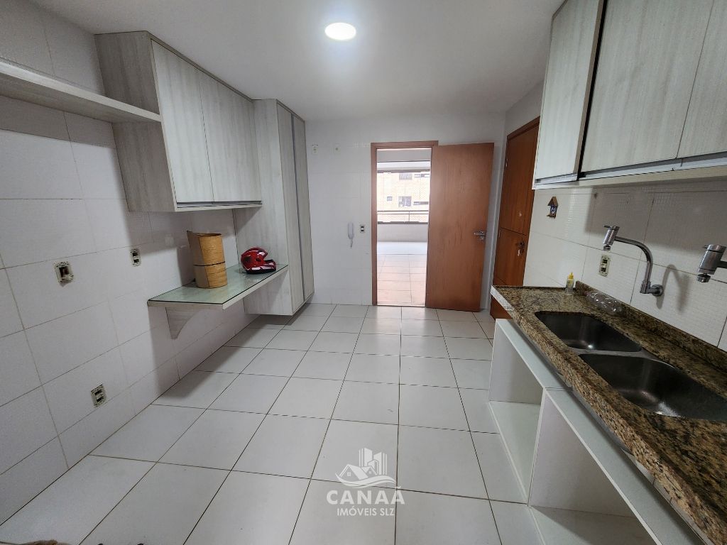 Apartamento à venda com 3 quartos, 146m² - Foto 9