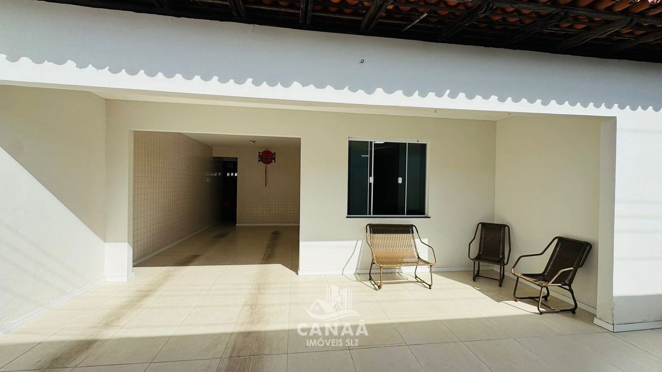 Casa, 4 quartos, 240 m² - Foto 4