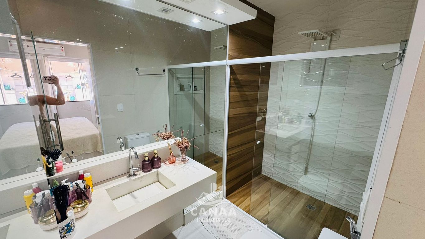 Casa, 4 quartos, 240 m² - Foto 18