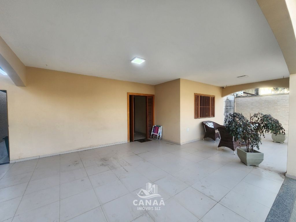 Casa, 3 quartos, 360 m² - Foto 3