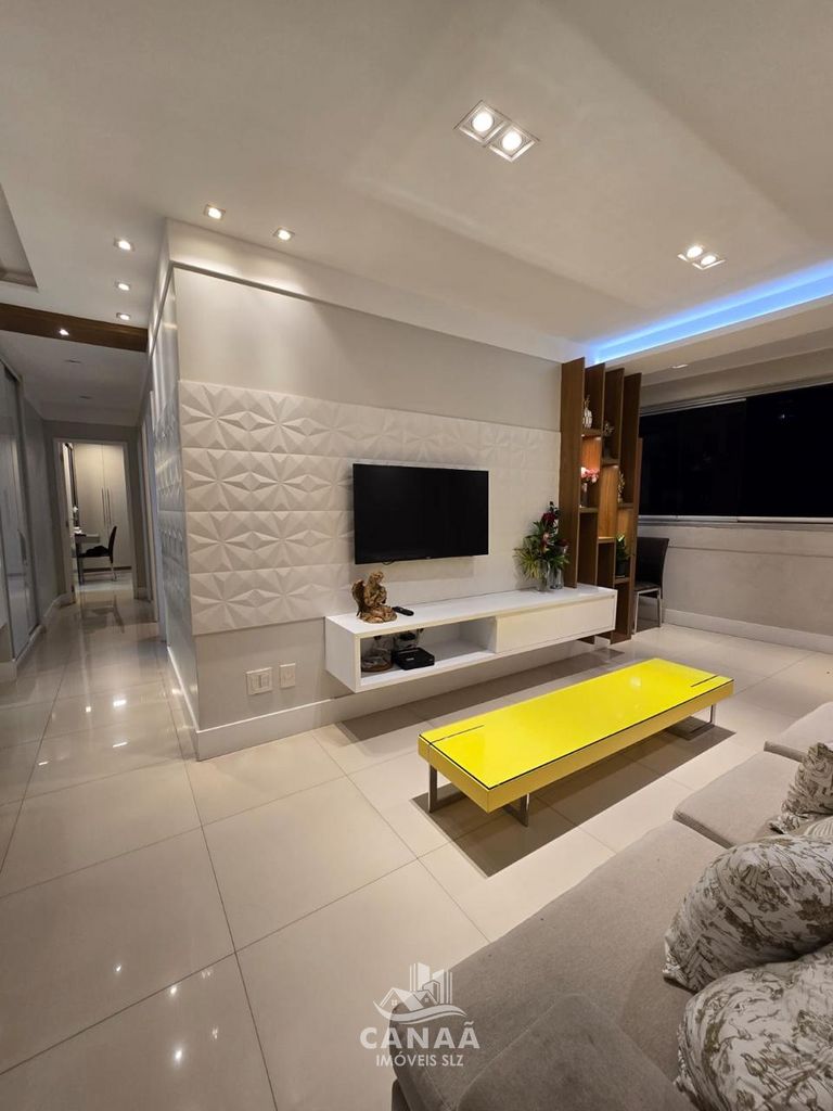 Apartamento à venda com 3 quartos, 95m² - Foto 4