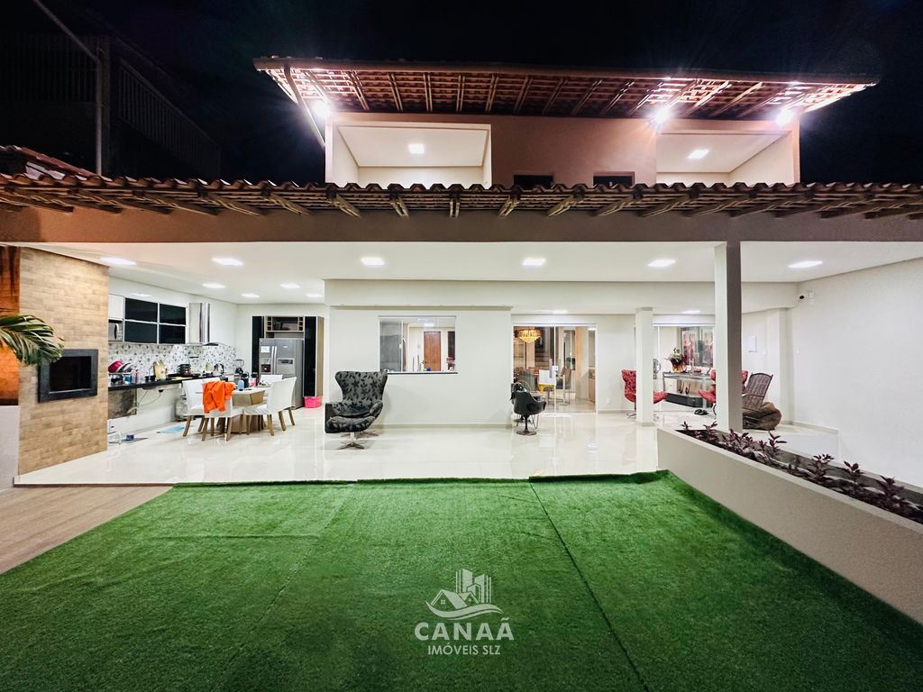 Casa, 4 quartos, 280 m² - Foto 1