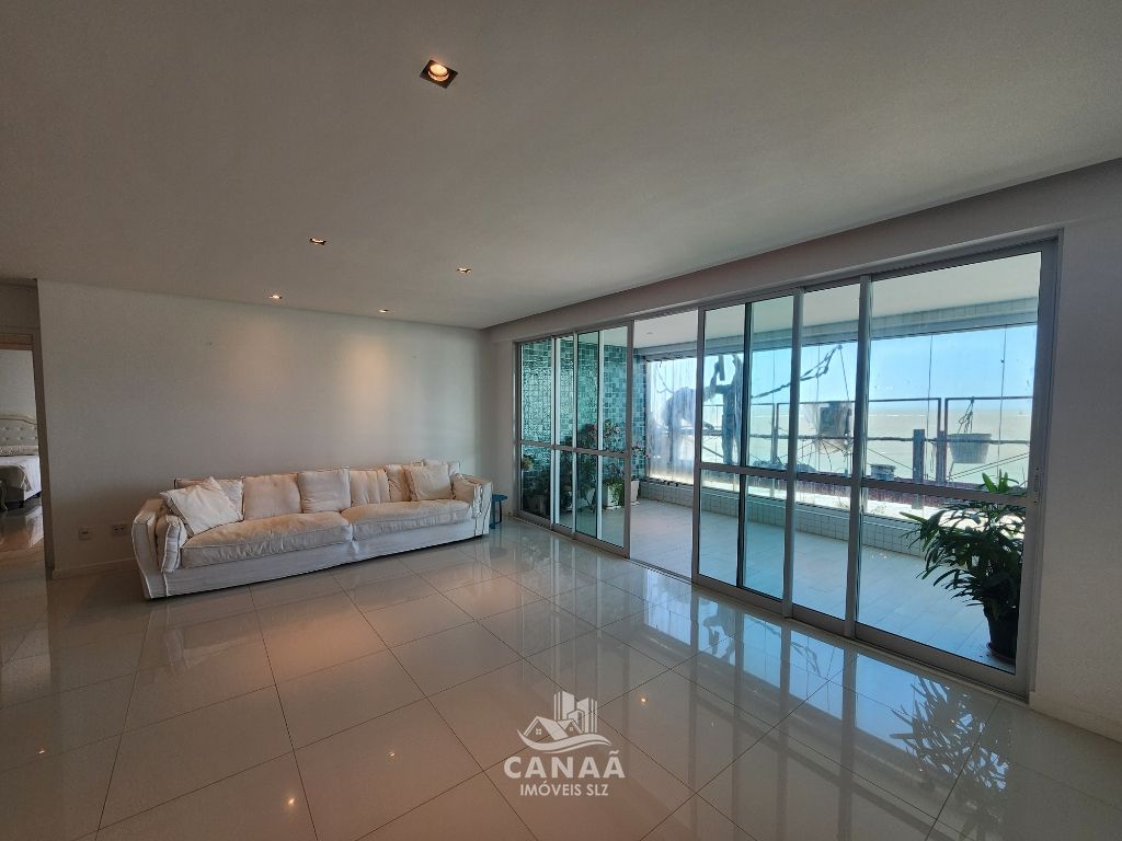 Apartamento, 3 quartos, 190 m² - Foto 2