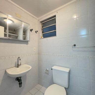 Banheiro social com box