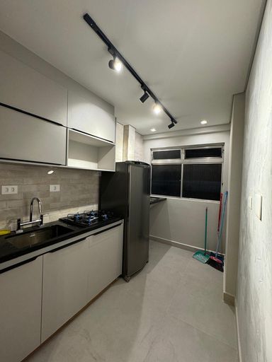 Cozinha nova e planejada