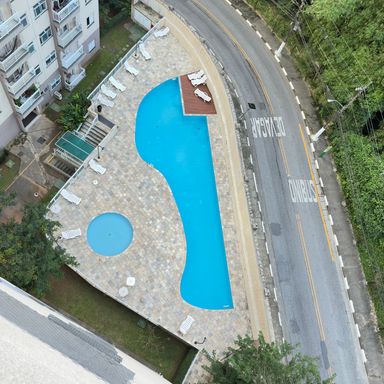 Piscina infantil e adulto