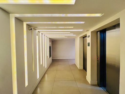 Hall de entrada do prédio