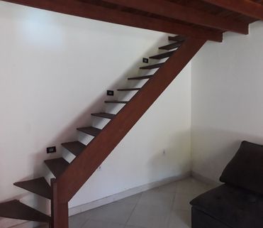 Escada acesso