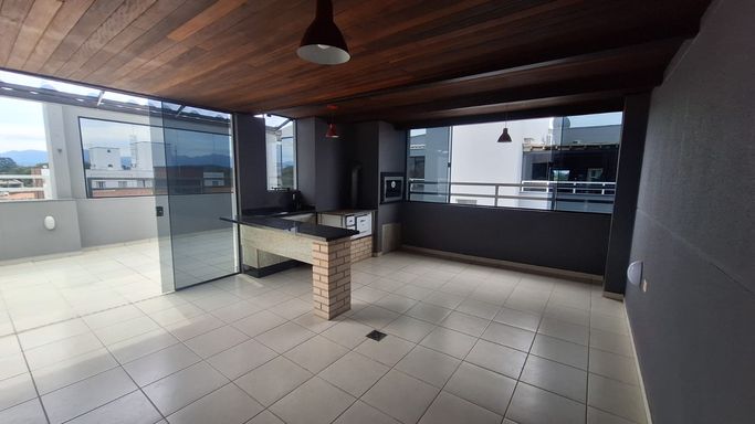 Apartamento cobertura no floresta em Joinville