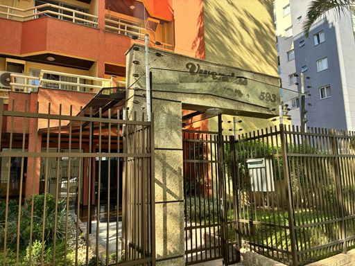 Apartamento com 3 quartos no santo antonio Joinville