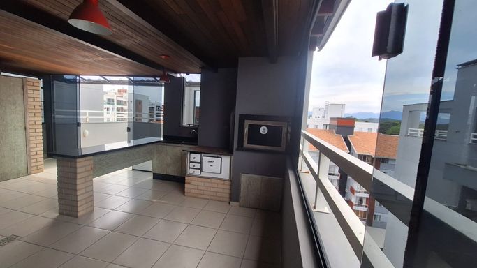 Apartamento cobertura no floresta em Joinville