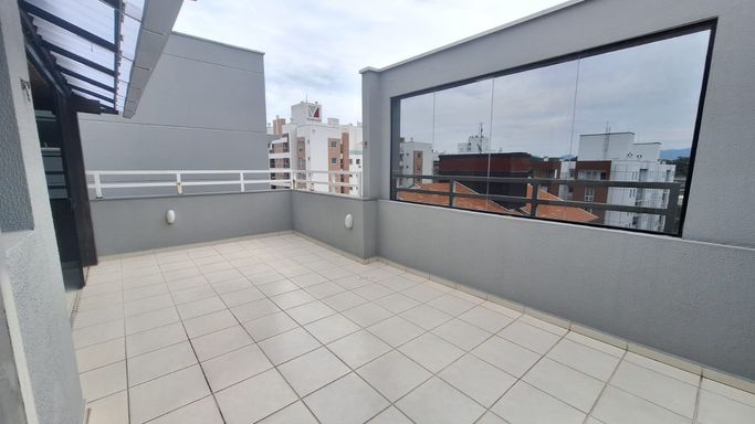 Apartamento cobertura no floresta em Joinville