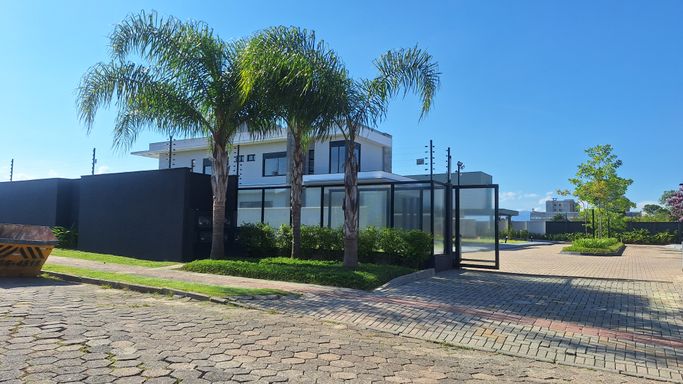 terreno em condominio fechado em Joinville