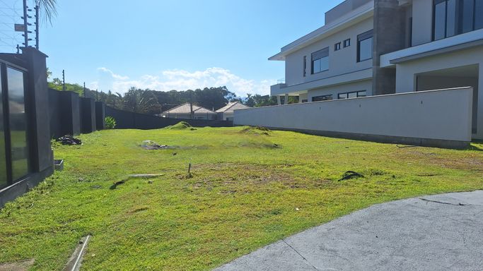 terreno em condominio fechado em Joinville