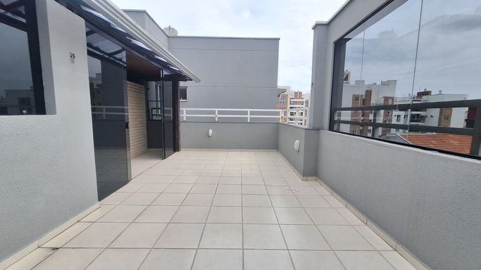 Apartamento cobertura no floresta em Joinville