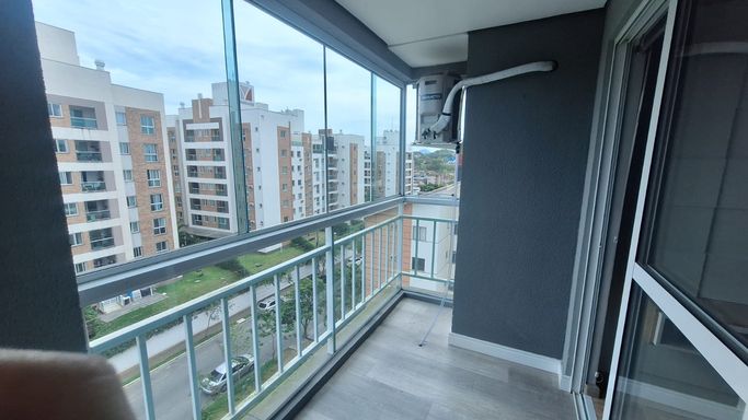 Apartamento cobertura no floresta em Joinville com 3 quartos e suite