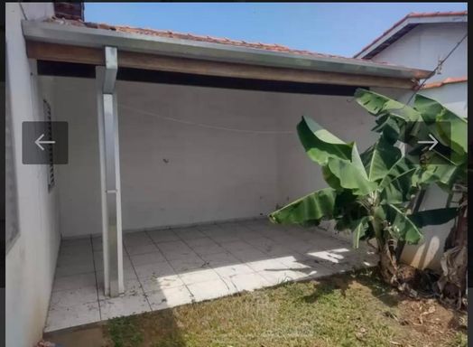 área externa fundos