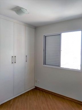 Dormitório 1 - com armários planejados