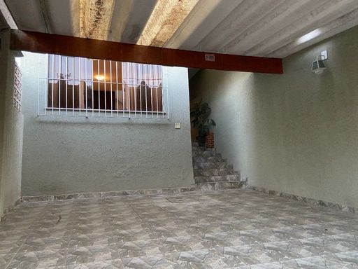 Garagem coberta