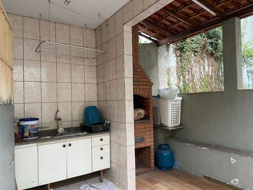 Churrasqueira/quintal